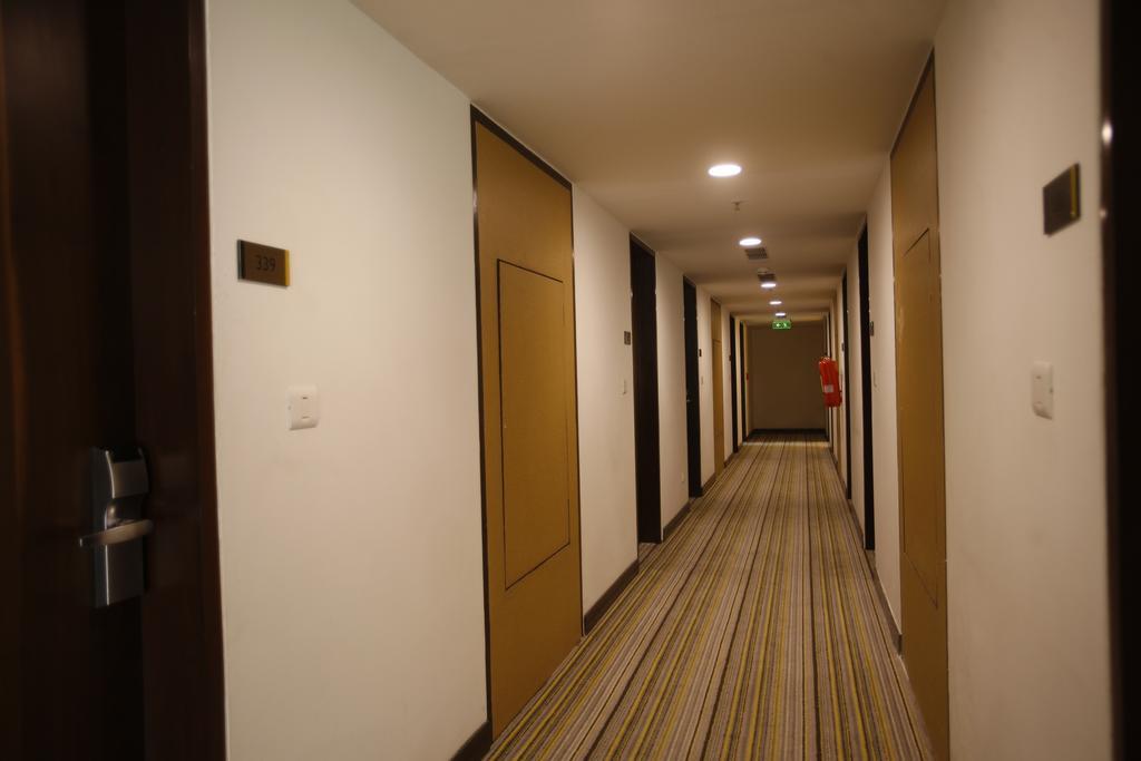 คีย์ ซีเล็ค บาย เลมอนทรีโฮเทล ไวท์ฟิลด์ เบงคลูรู Hotel บังกาลอร์ ภายนอก รูปภาพ