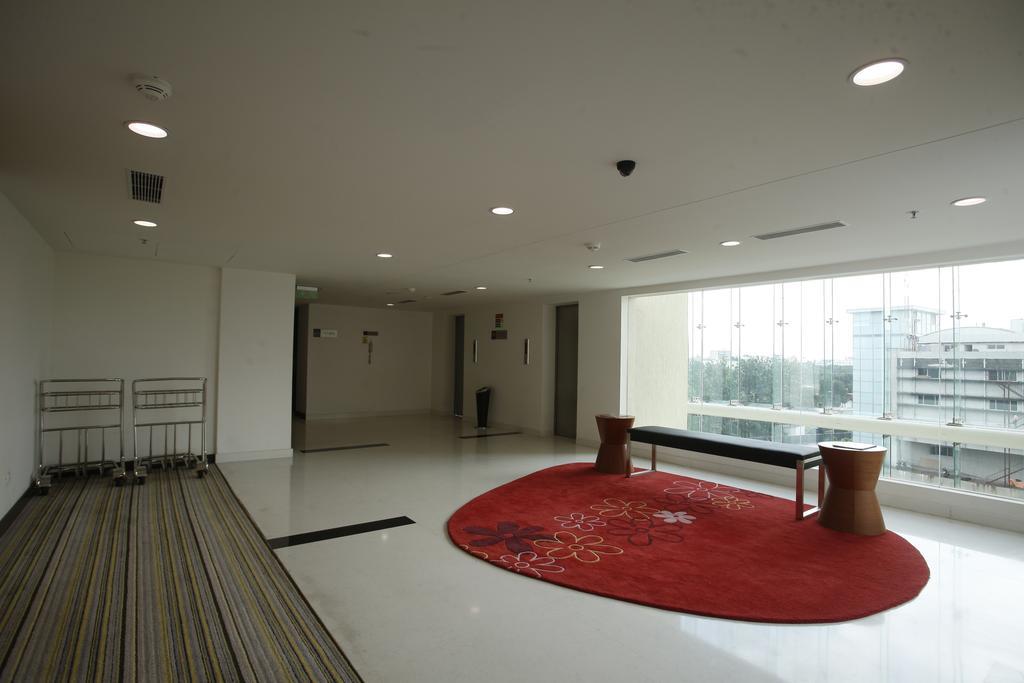 คีย์ ซีเล็ค บาย เลมอนทรีโฮเทล ไวท์ฟิลด์ เบงคลูรู Hotel บังกาลอร์ ภายนอก รูปภาพ