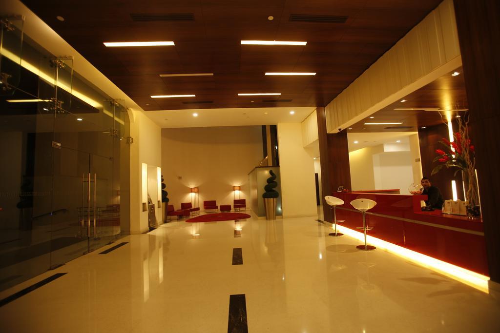 คีย์ ซีเล็ค บาย เลมอนทรีโฮเทล ไวท์ฟิลด์ เบงคลูรู Hotel บังกาลอร์ ภายนอก รูปภาพ