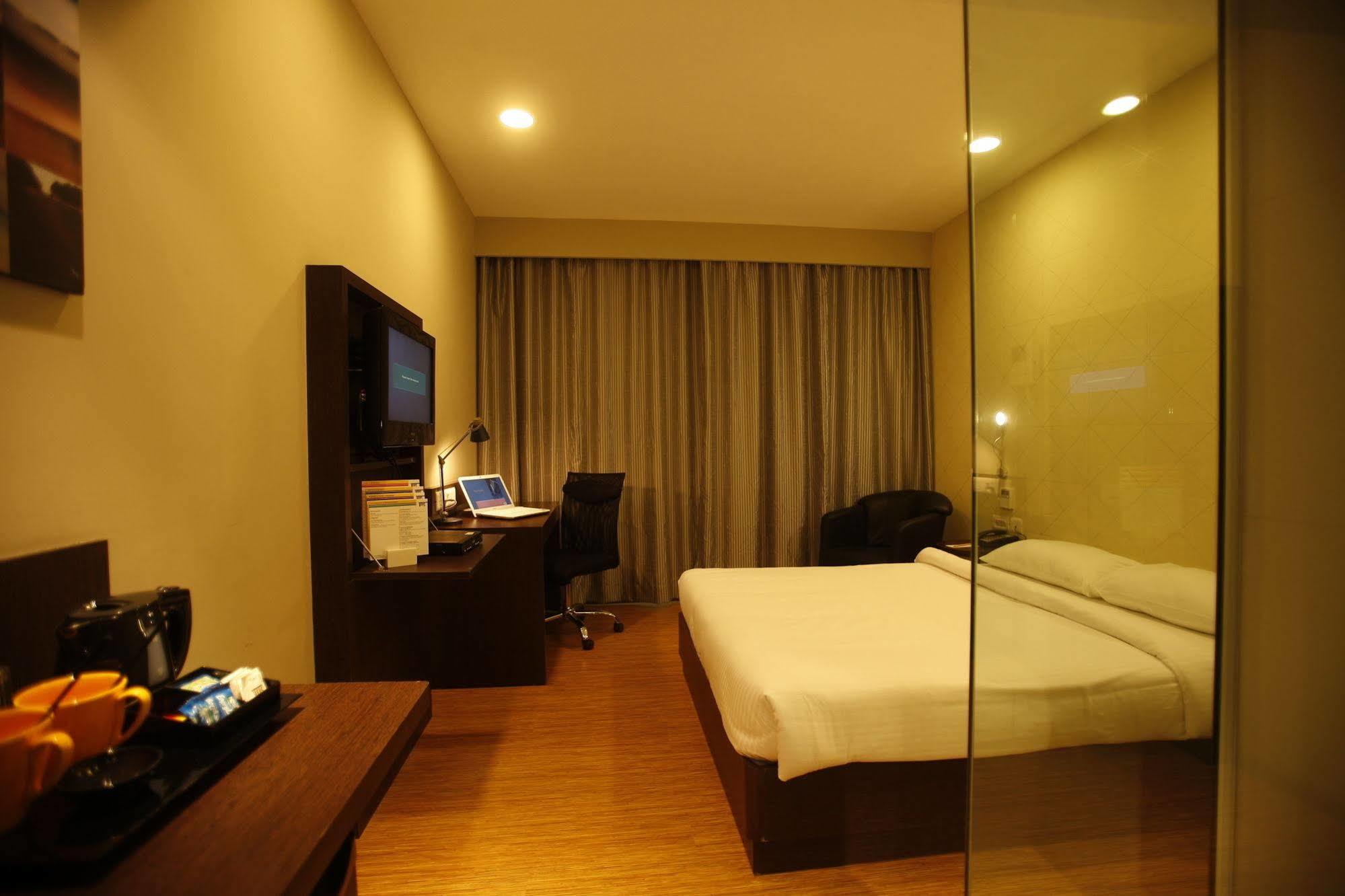 คีย์ ซีเล็ค บาย เลมอนทรีโฮเทล ไวท์ฟิลด์ เบงคลูรู Hotel บังกาลอร์ ภายนอก รูปภาพ